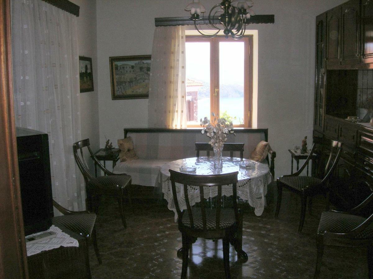 Apartament House Chrissa Mythimna Zewnętrze zdjęcie